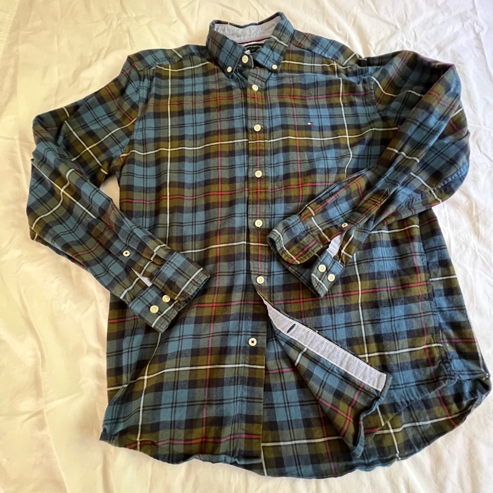 Tommy Hilfiger Mens Classic Fit Plaid Brushed Twill Button-Down Shirt Large